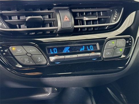 Certified 2018 Toyota C-HR XLE image 15