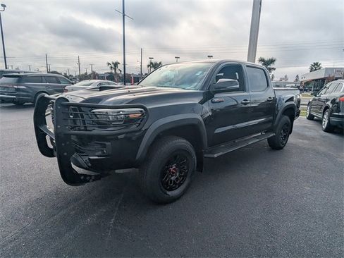 Used 2018 Toyota Tacoma TRD Pro image 8