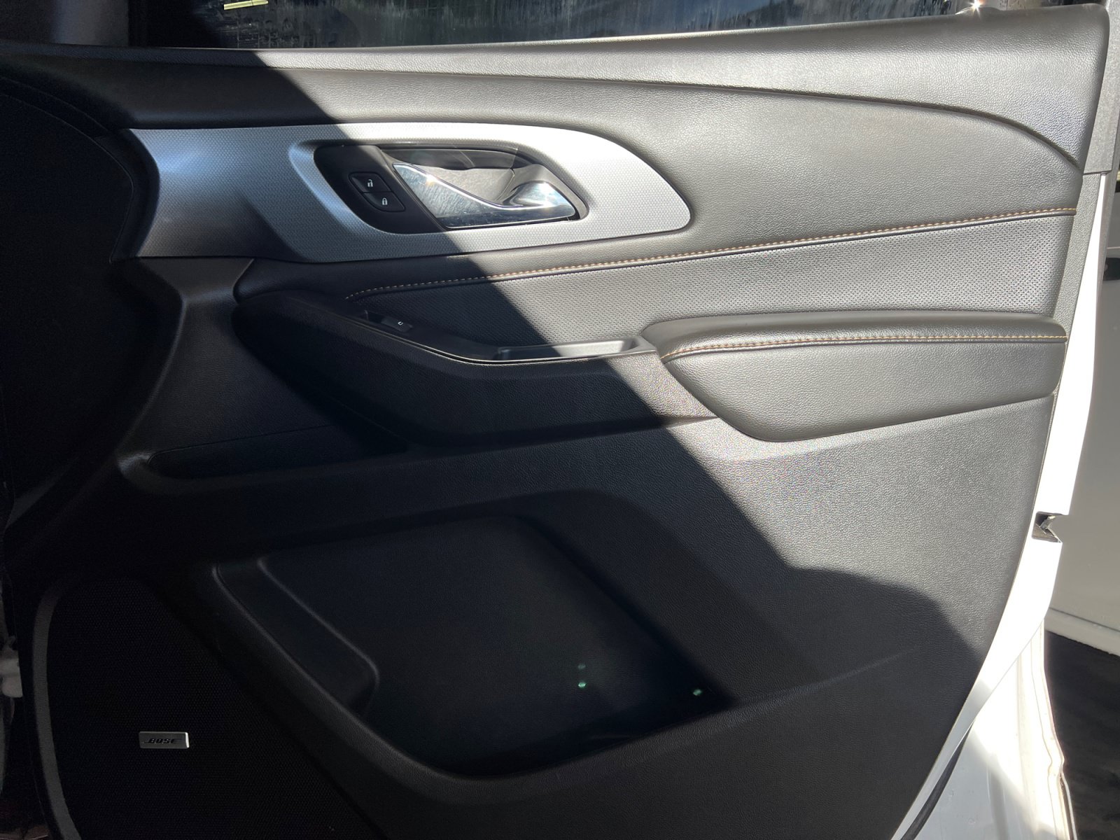 Used 2021 Chevrolet Traverse Premier w/ Redline Edition FWD image 31