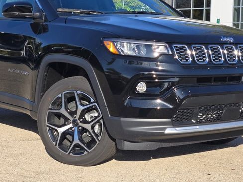 New 2026 Jeep Compass Limited image 3