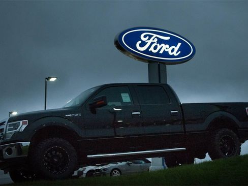 Used 2019 RAM 1500 Classic Warlock image 16