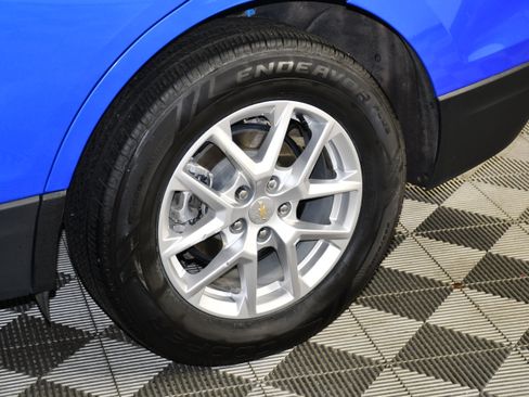 Used 2024 Chevrolet Equinox LT w/ LPO, Floor Liner Package AWD/4WD image 41