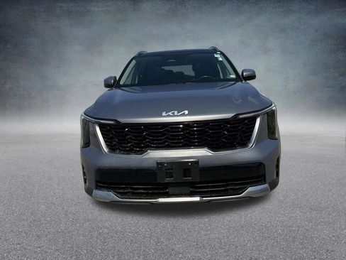 Used 2024 Kia Sorento S w/ Panoramic Sunroof Package image 5