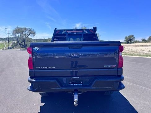 Certified 2022 Chevrolet Silverado 1500 ZR2 w/ Technology Package AWD/4WD image 12