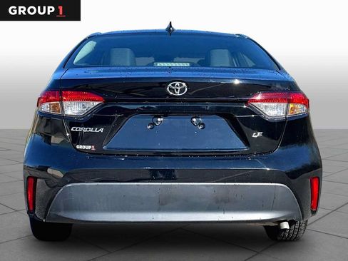 Used 2024 Toyota Corolla LE FWD image 5