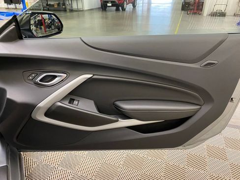 Used 2023 Chevrolet Camaro SS RWD image 12