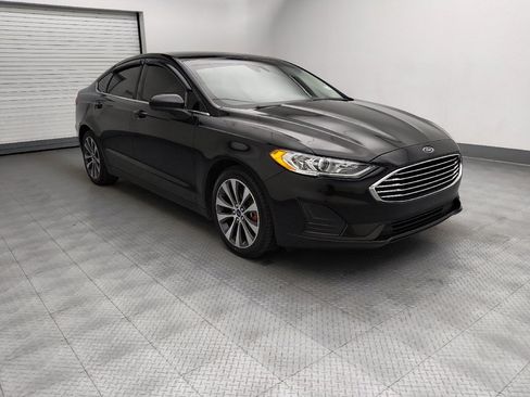 Used 2019 Ford Fusion SE AWD/4WD image 13