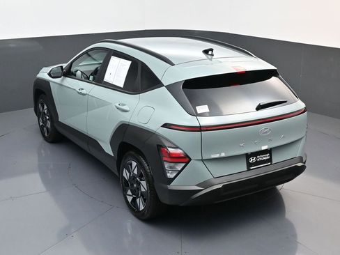 Used 2025 Hyundai Kona SEL image 19