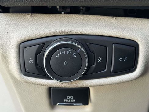 Used 2017 Lincoln MKZ Reserve w/ Climate Package image 19