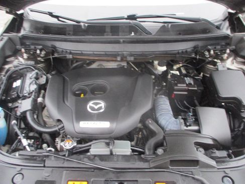 Used 2018 MAZDA CX-9 Touring image 17