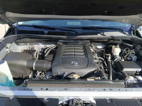 Used 2015 Toyota Tundra Limited image 11