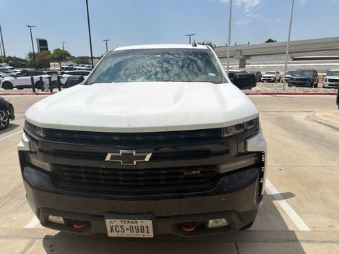 Used 2021 Chevrolet Silverado 1500 LT Trail Boss w/ Bed Protection Package AWD/4WD image 2