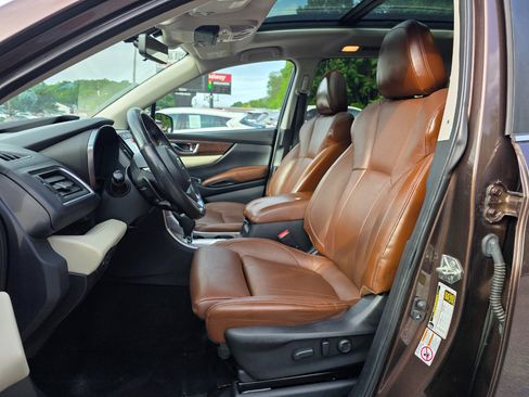Used 2019 Subaru Ascent Touring image 9