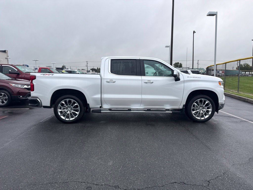 Used 2023 Chevrolet Silverado 1500 LTZ w/ LTZ Premium Package AWD/4WD image 4