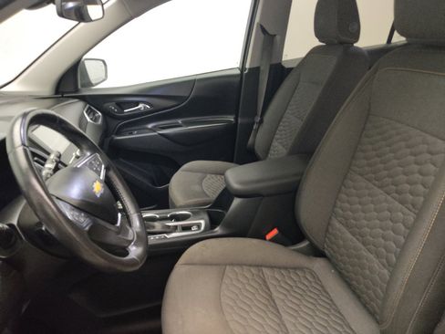 Used 2018 Chevrolet Equinox LT FWD image 17