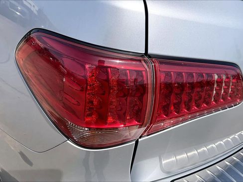 Used 2012 INFINITI QX56 4WD w/ Theater Pkg image 29