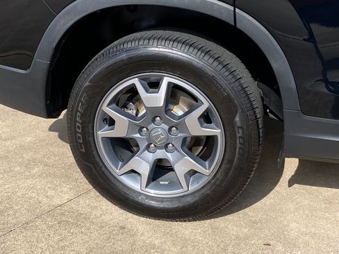 Used 2022 Honda Passport TrailSport image 8