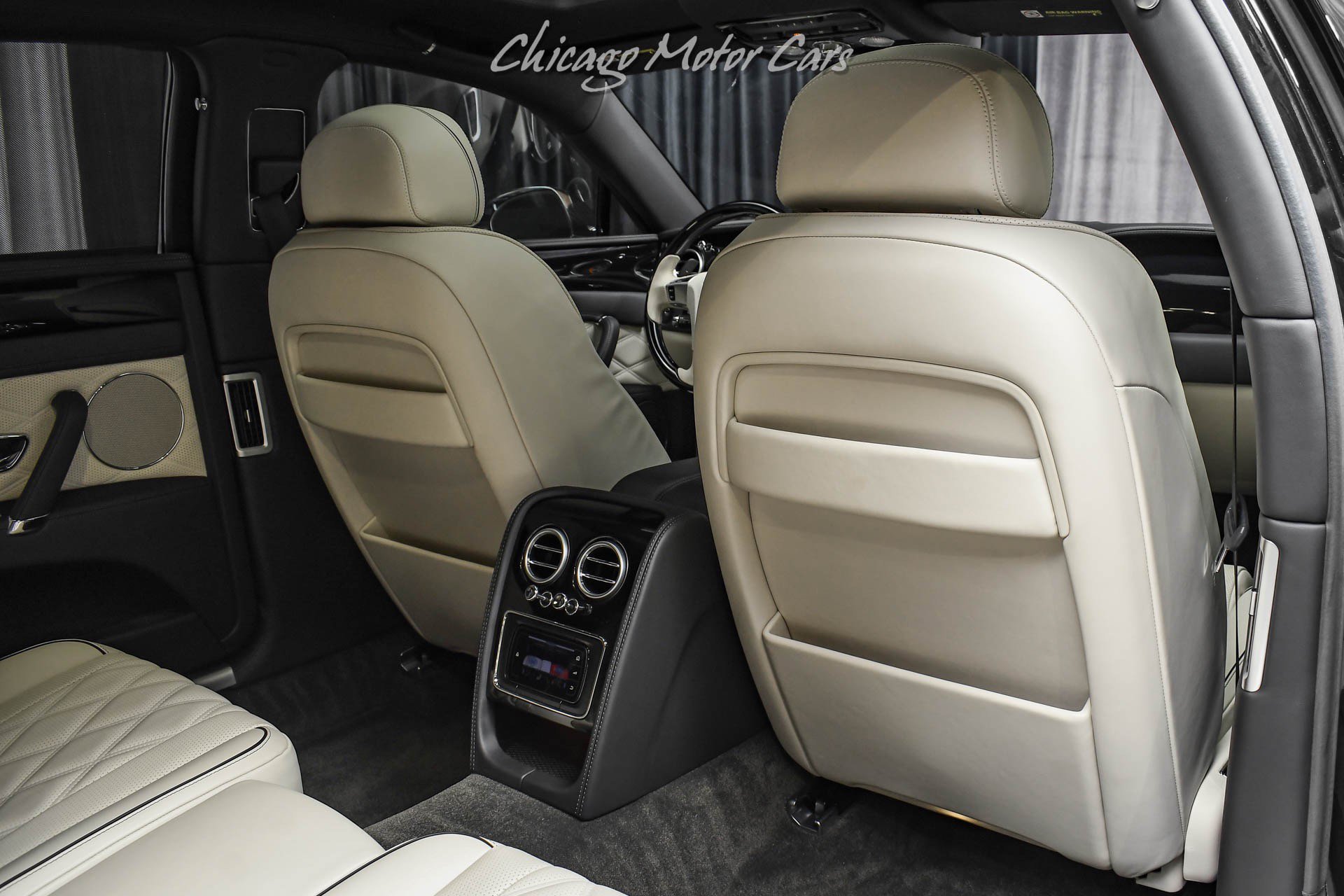 Used 2014 Bentley Flying Spur W12 AWD/4WD image 30
