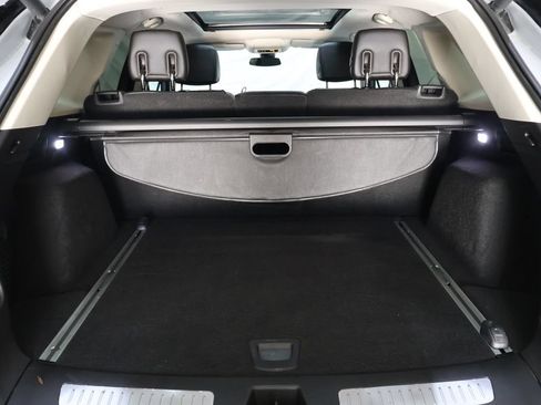 Used 2019 Cadillac XT5 Premium Luxury AWD/4WD image 14