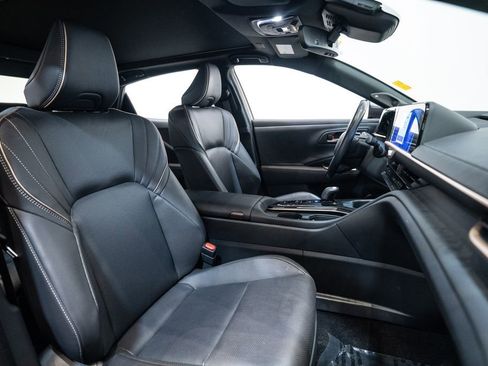 Certified 2024 Toyota Crown Limited image 14