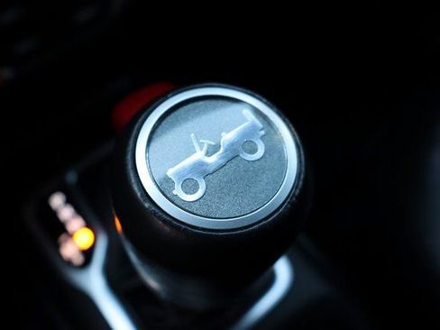 Used 2020 Jeep Wrangler Unlimited Rubicon image 26