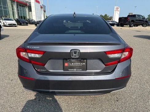 Used 2020 Honda Accord EX image 10