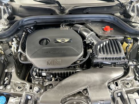 Used 2019 MINI Cooper 4-Door Hardtop image 35