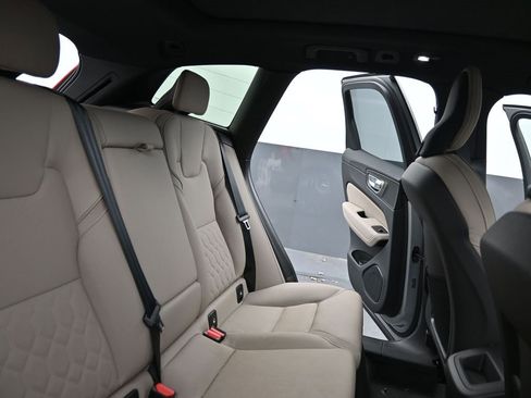 New 2026 Volvo XC60 B5 Plus w/ Protection Package Premier image 25