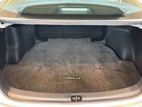 Used 2024 Toyota Corolla SE image 31