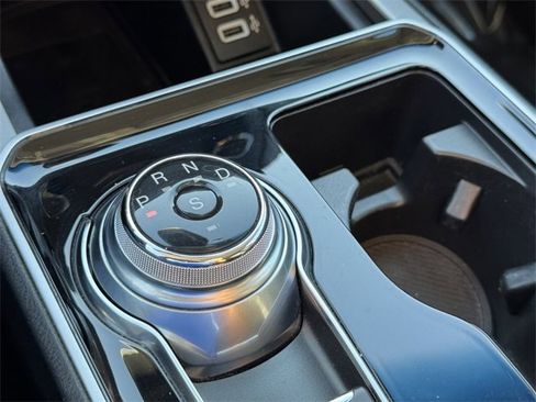 Used 2020 Ford Edge SEL w/ Convenience Package image 19