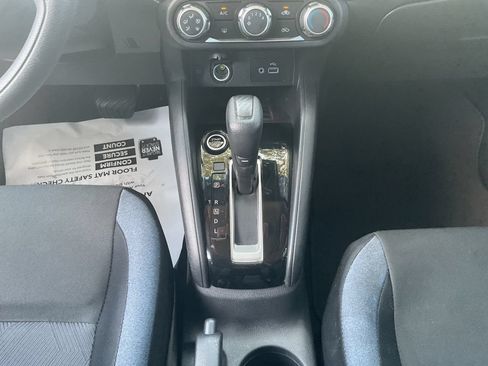 Used 2025 Nissan Versa SV w/ Trunk Package FWD image 14