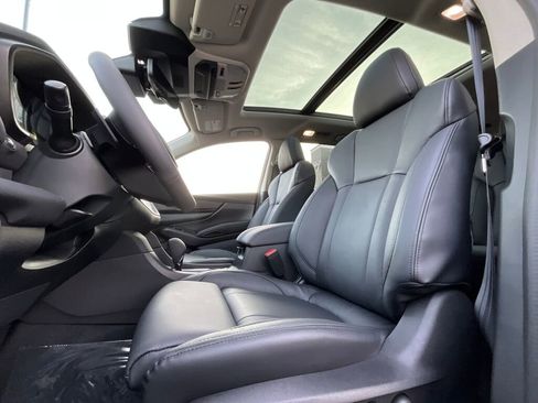 Certified 2025 Subaru Ascent Bronze Edition image 12