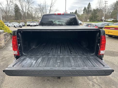 Used 2010 GMC Sierra 1500 SLE w/ Power Pack Plus image 5
