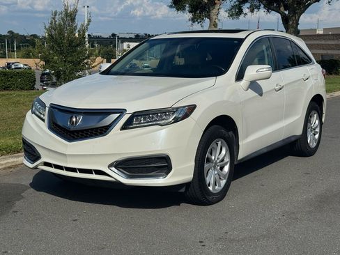 Used 2017 Acura RDX FWD image 2