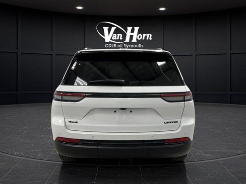 New 2025 Jeep Grand Cherokee Limited w/ Black Appearance Package image 14