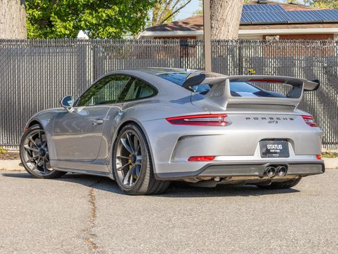 Used 2018 Porsche 911 GT3 RWD image 26