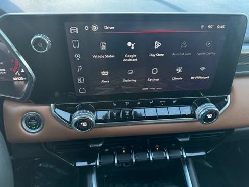 Certified 2024 GMC Canyon AT4 AWD/4WD image 17