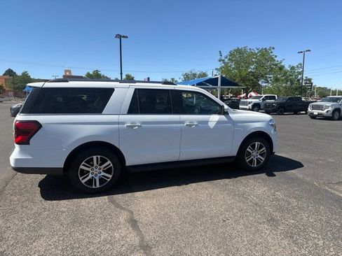 Used 2024 Ford Expedition Max Limited AWD/4WD image 11