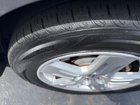 Used 2013 Honda Odyssey Touring image 3