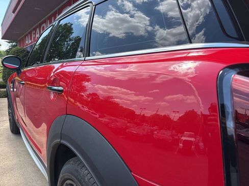Used 2024 MINI Cooper Countryman S w/ Premium Package FWD image 15