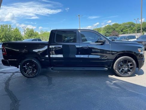 Used 2023 RAM 1500 Laramie AWD/4WD image 4