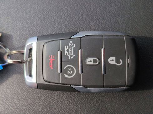 New 2026 Jeep Cherokee Limited AWD/4WD image 32
