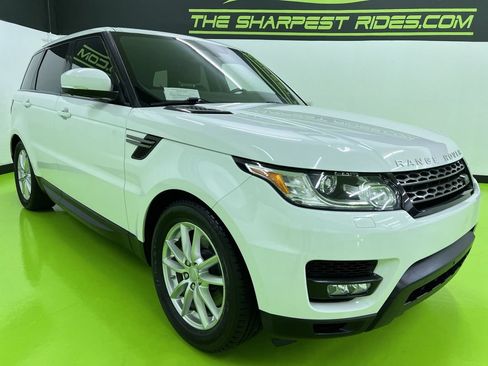 Used 2016 Land Rover Range Rover Sport SE AWD/4WD image 2