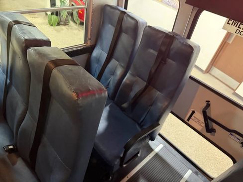 Used 2019 Chevrolet Express 3500 w/ School Bus Package image 38