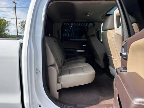 Used 2019 Chevrolet Silverado 2500 LTZ w/ Duramax Plus Package AWD/4WD image 28