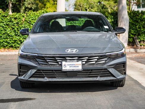 New 2026 Hyundai Elantra SEL Sport Premium image 4