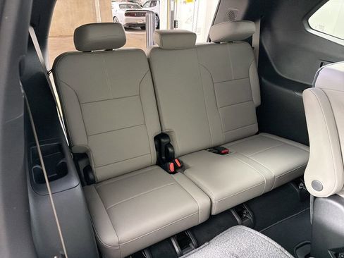 New 2026 GMC Acadia Elevation w/ Elevation Premium Package image 6