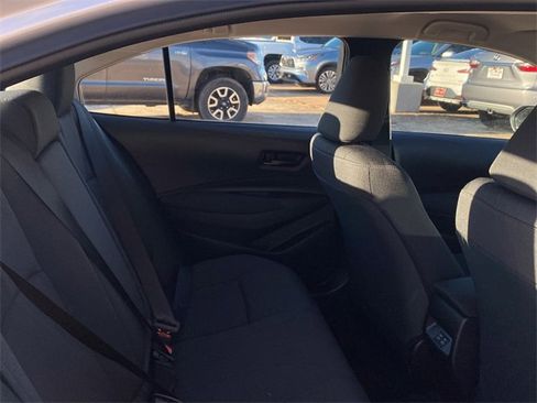 Used 2025 Toyota Corolla LE image 13