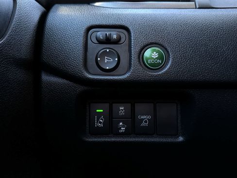 Used 2023 Honda Ridgeline Sport image 21