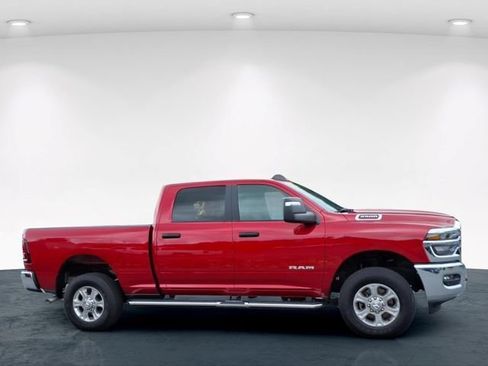 Used 2026 RAM 2500 Big Horn AWD/4WD image 16